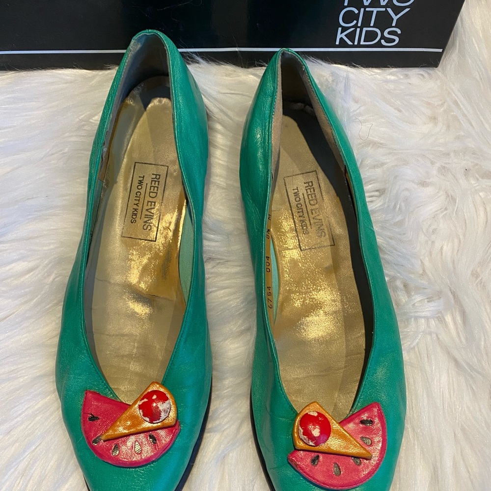 TWO CITY KIDS green watermelon flat shoes 8.5 M - Picture 7 of 12